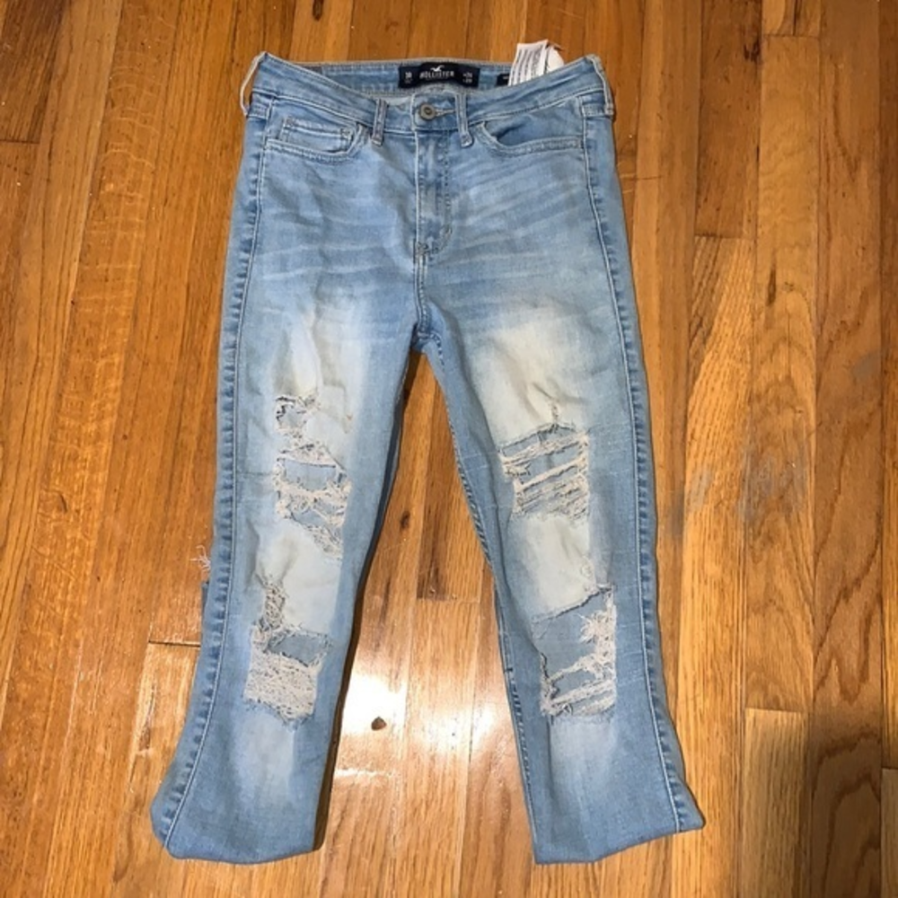 Hollister light wash high waisted jeans